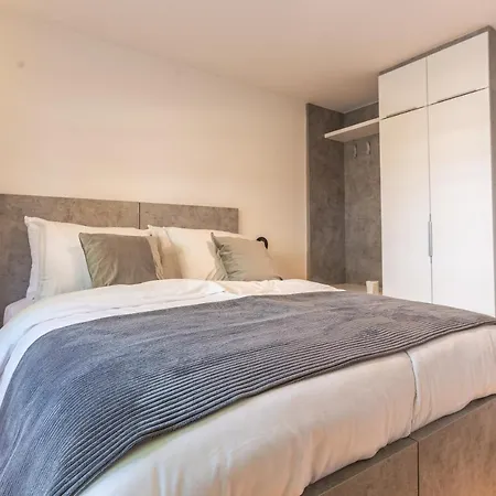 Plaza Апартаменты