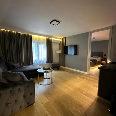 Plaza * Сараево