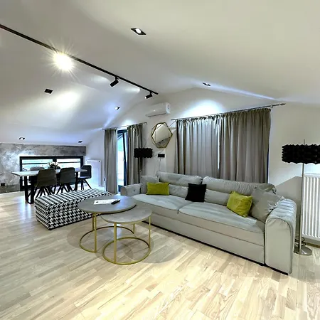 Plaza Апартаменты